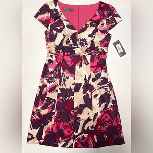 Donna Ricco New York Dress with pink purple and cream colors